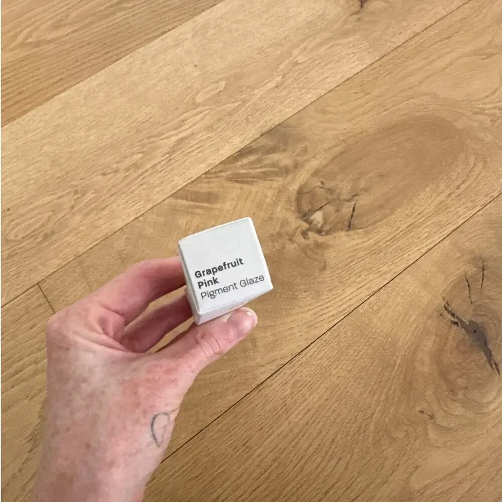 Just B - Not Just Peach Spectrum Teakwood Pigment Fluid Grapefruit Pink Glaze